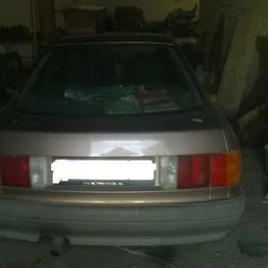 Продам Audi-80,  1989 г.в.,  коричневый металик,  кузов B3,  привод передн
